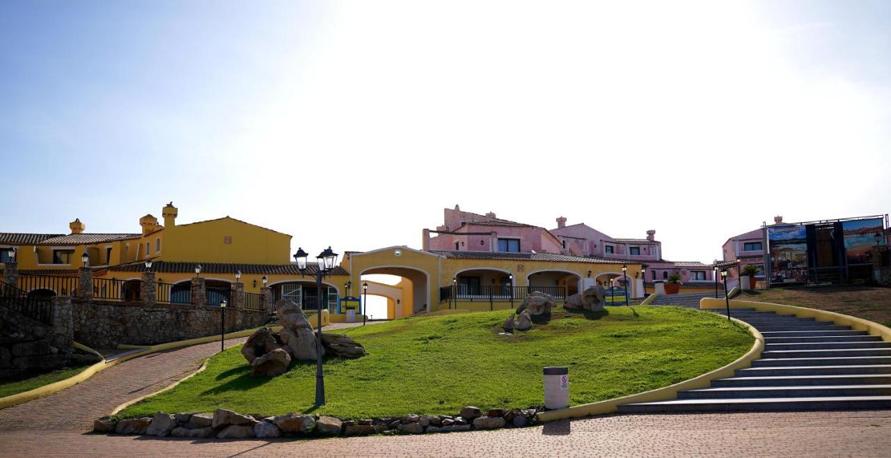 Hotiday Village Stintino Exterior photo